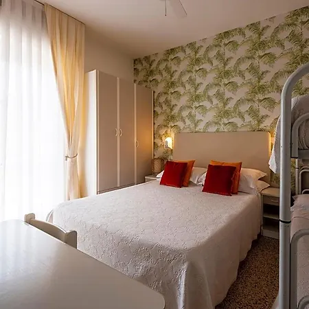 Maarea Hotel 3*