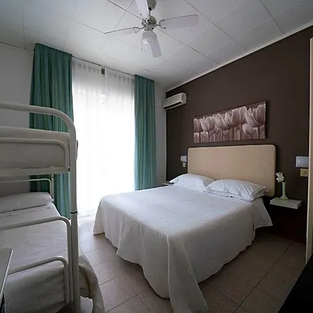 Maarea Hotel 3*