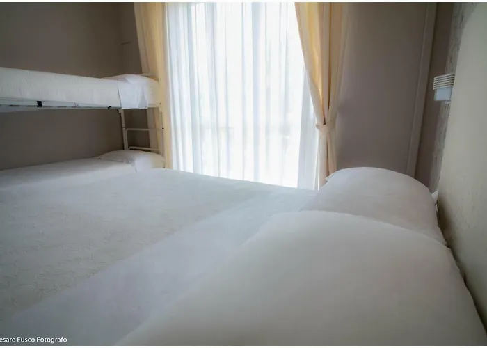 Hotel Maarea 3*